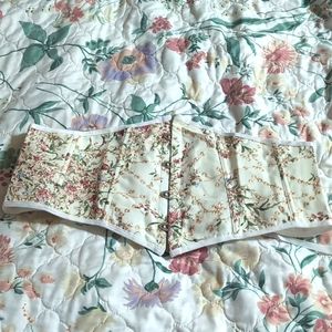 Embroidered bustier vest